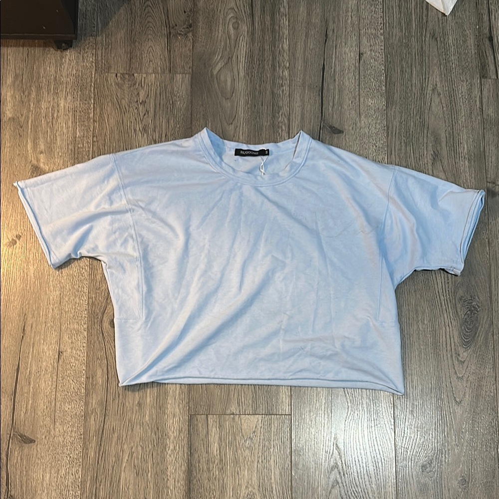HUGOOME Light Blue Crop Top